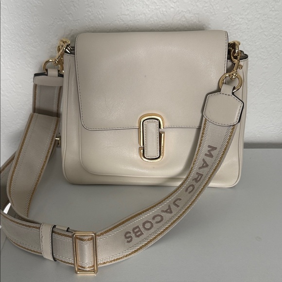 Marc Jacobs Handbags - Marc Jacobs Beige Crossbody Bag with Gold Accents